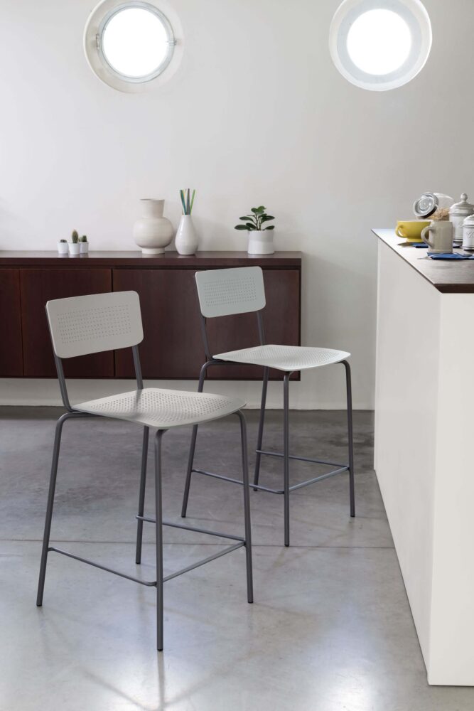 sgabello-college-ingenia-1 sgabello-college-ingenia-1
