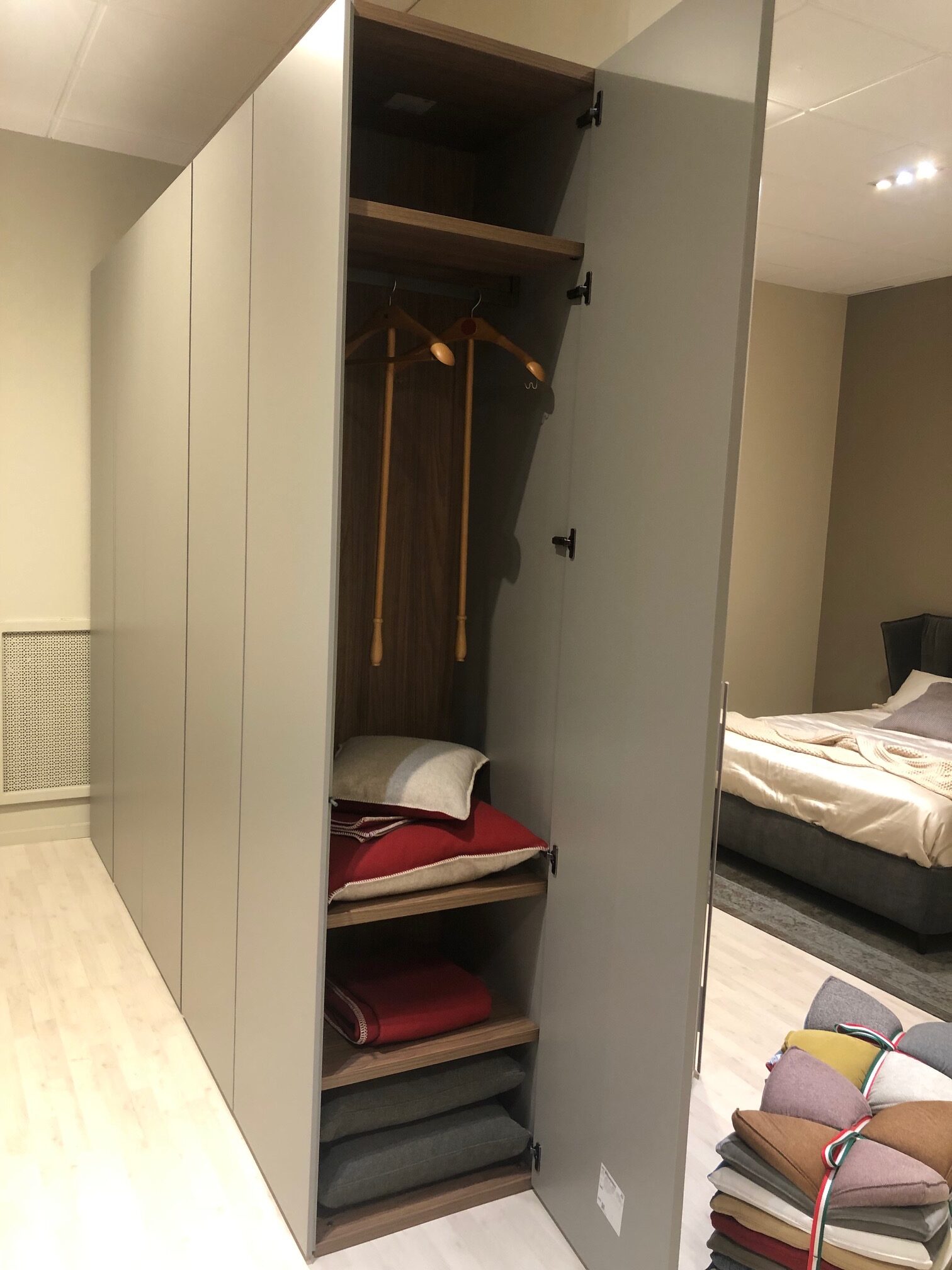 armadio-flat-caccaro-prezzo-outlet-3