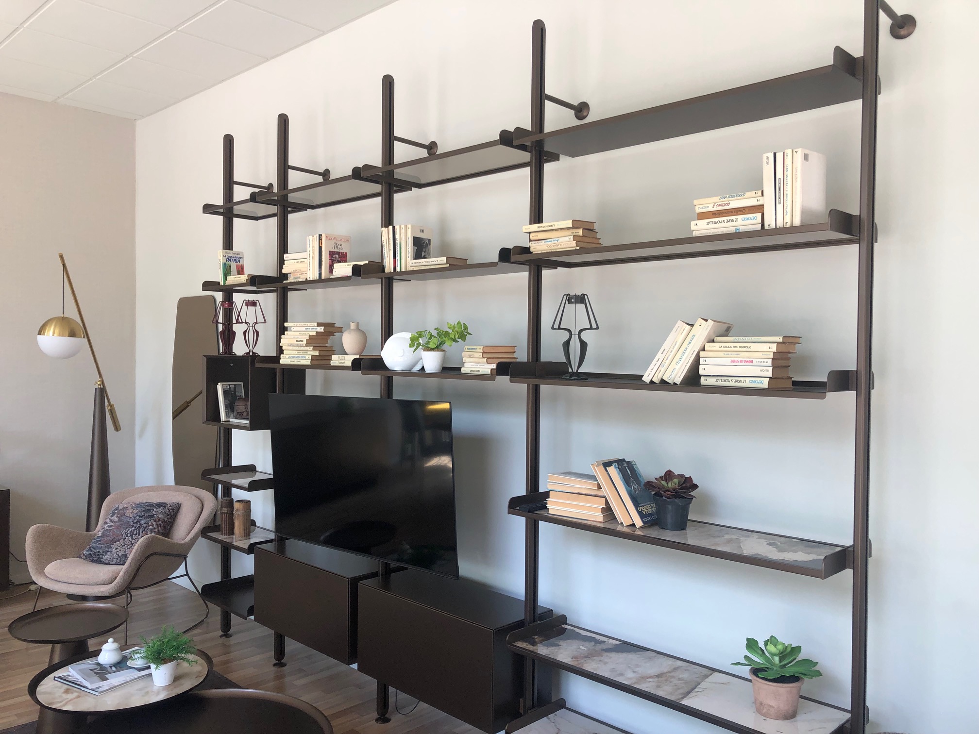 Libreria-Techwall-Riflessi-outlet-4 Libreria-Techwall-Riflessi-outlet-4